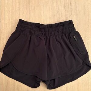 Lululemon Tracker Short